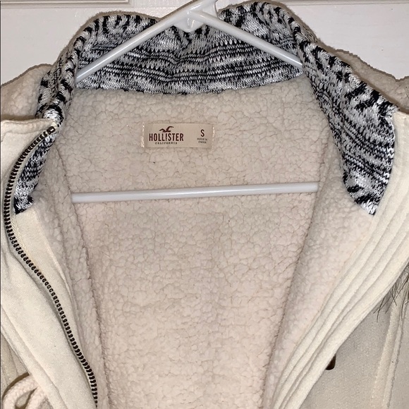 Hollister Sherpa lined faux fur hooded coat - Picture 4 of 8